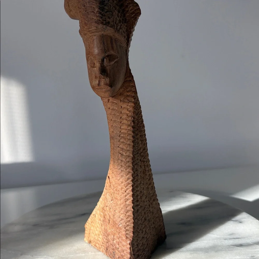 Hand Carved Wood Tribal Totem Statue - Picture 6 of 13